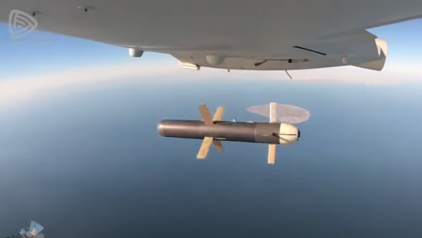 Iranian Saegheh-2 UCAV dropping a Sadid missile. Two Sadids are carried internally