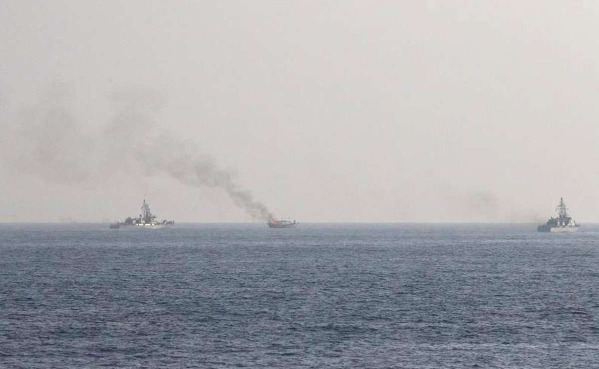 Cornered 29 Oct by 3 US Navy patrol vessels, drug smugglers in the Gulf of Oman set their ship afire and went over the side. SIROCCO PC6 took aboard the meth & hash smugglers while CHINOOK PC9 and THUNDERBOLT PC12 fought the fire but the vessel sank