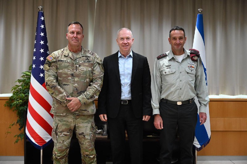 CENTCOM chief Gen. Michael Erik Kurilla met with Defense Minister Yoav Gallant,  Israeli army Chief of Staff Lt. Gen. Herzi Halevi, and other Israeli army officials. According to a readout, they discussed the Iranian threat in the Middle East and cooperation with the US.