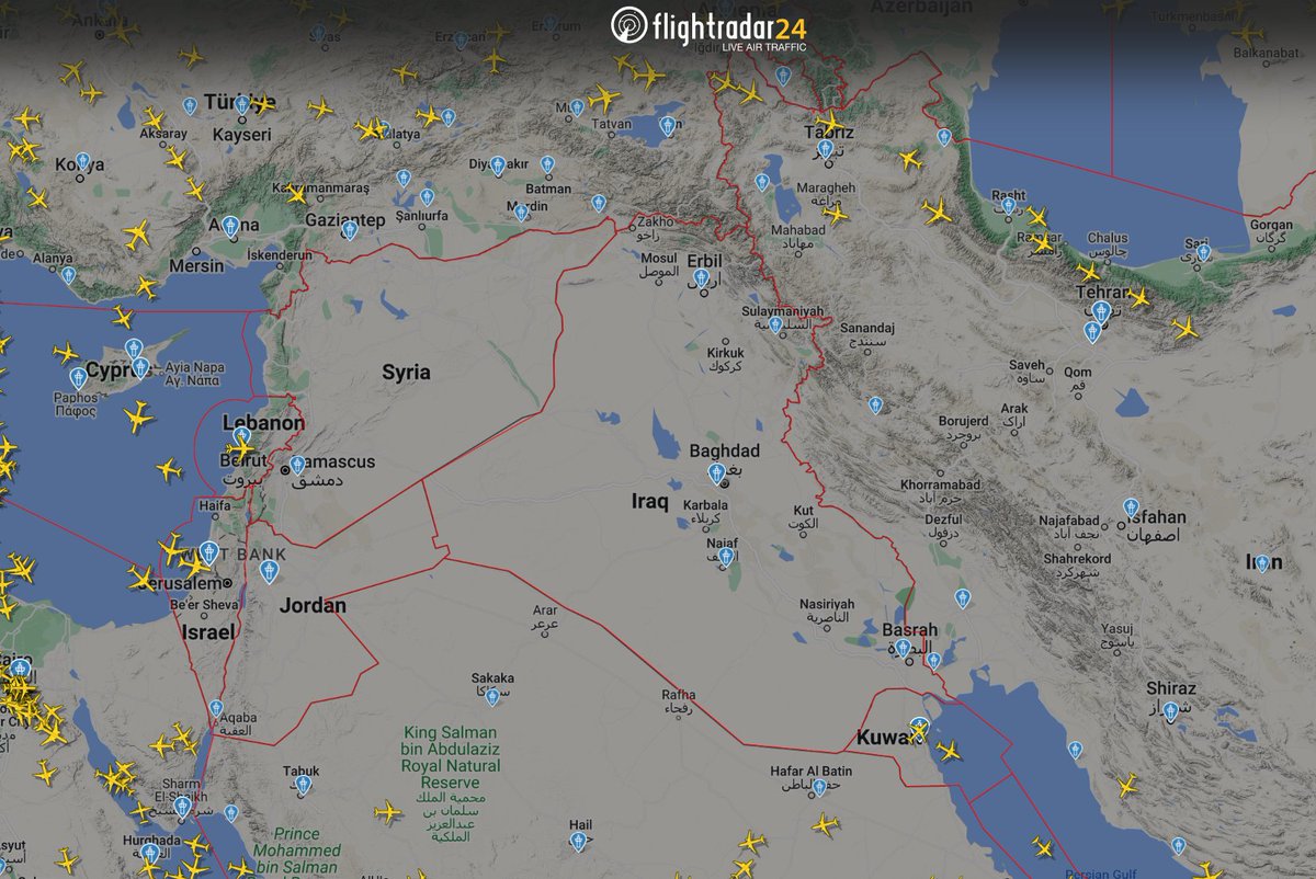 Flightradar24: Situation at 22:00 UTC. Jordan, Iraq, Lebanon and Israel airspace closed