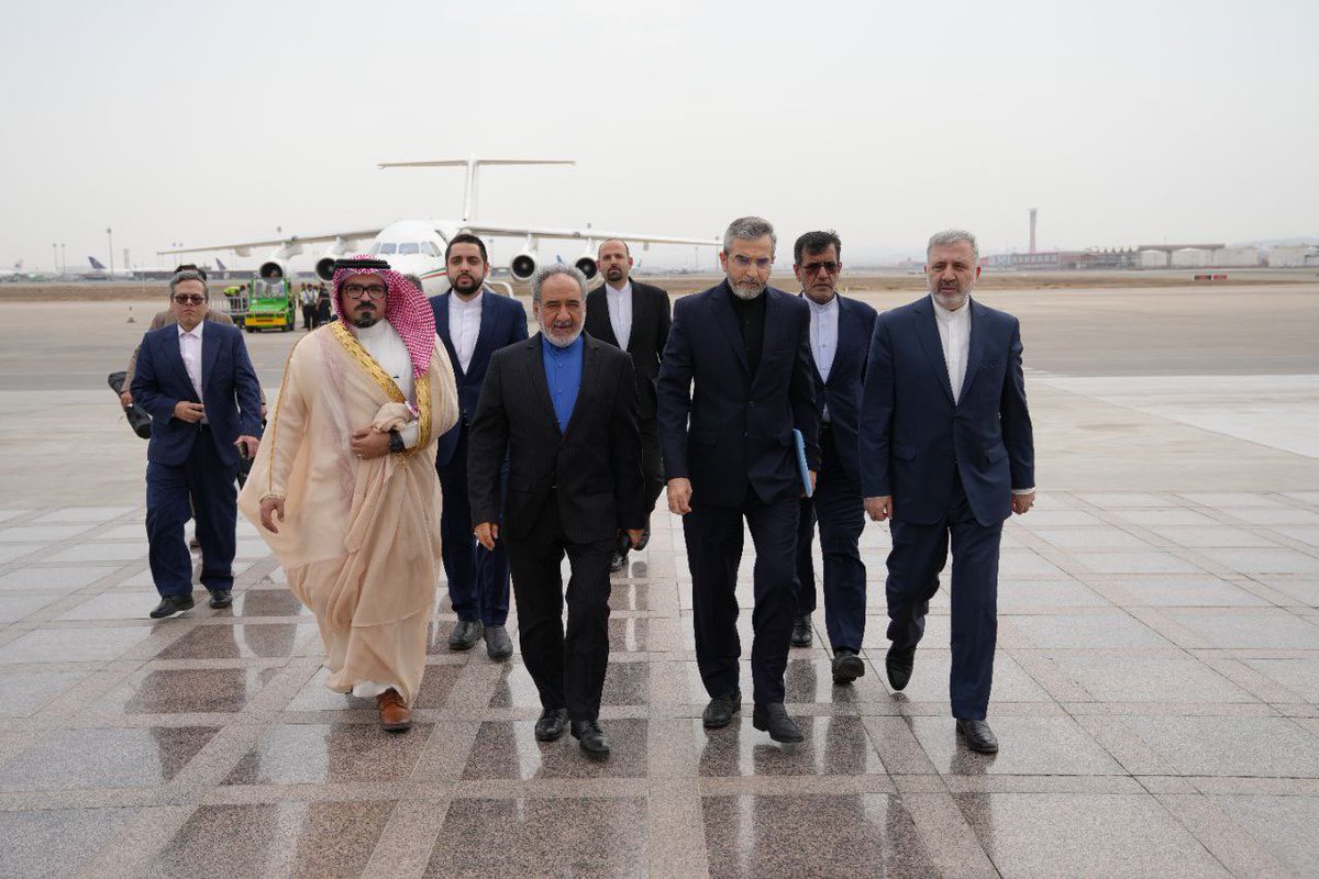 Le ministre iranien des Affaires étrangères par intérim, Ali Bagheri, est arrivé à Djeddah, en Arabie Saoudite, pour assister à la réunion d'urgence des ministres des Affaires étrangères des pays musulmans pour aborder la situation régionale et l'assassinat par Israël du défunt leader politique du Hamas, Ismail Haniyeh, à Téhéran.