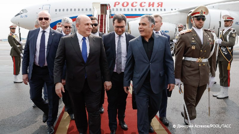 Russische premier Mishustin is in Iran aangekomen