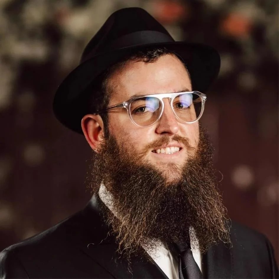 O corpo do rabino Zvi Kogan, um Chabad israelense-moldavo que vive em Abu Dhabi, foi descoberto pelas autoridades dos Emirados Árabes Unidos