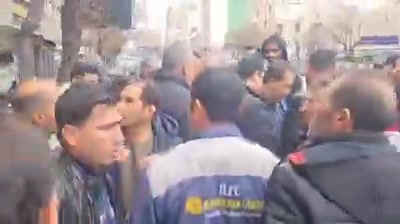 Dismissed workers of Ilam's Arghavan Gostar Petrochemical company rally in front of the offices of the Persian Gulf Holding, demanding policy changes that will ensure employment for locals