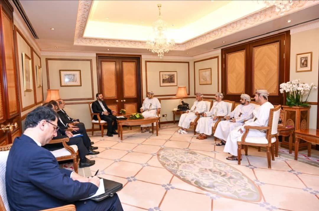 Iran’s Deputy Foreign Minister for International Affairs Kazem Gharibabadi met Oman Foreign Minister’s Undersecretary for Political Affairs Khalifa bin Ali Issa Al-Harthy in Muscat