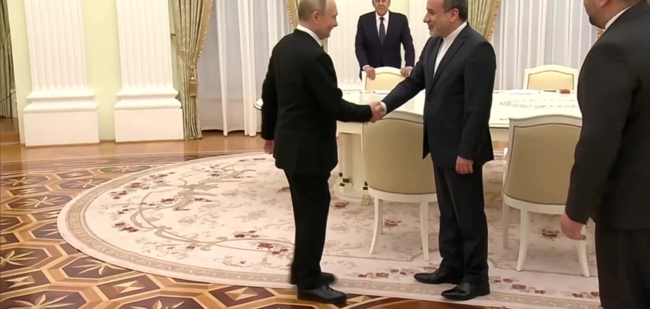 Iranian Foreign Minister Seyyed Abbas Araghchi met Russian President Putin in Moscow