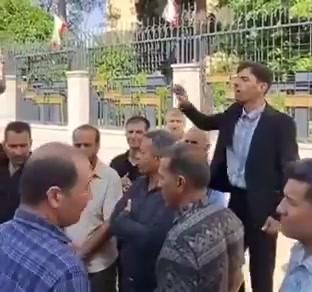 Shiraz, southern Iran: Farmers from Kamfiruz Shomali rally outside the Fars Province governor's office, demanding their legal and historical water rights.Iran Protests