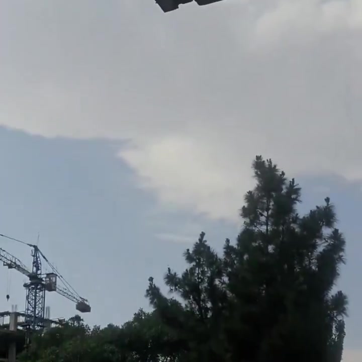 Footage of an Israeli IAI Heron long-range reconnaissance drone operating uncontested over the Iranian city of Tabriz, supporting Israeli airstrikes in the area