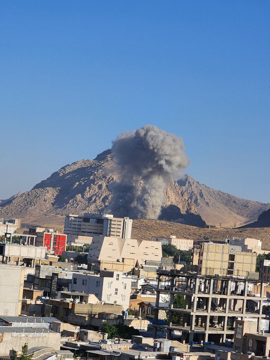 Smoke from an Israeli army airstrike in northern Kermanshah, Iran