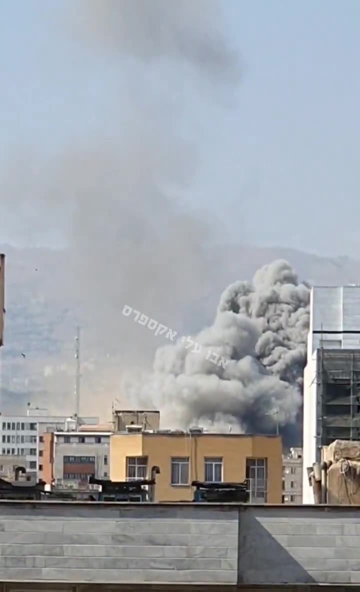 Smokes rising over the Iranian Navy headquarters area in Tehran