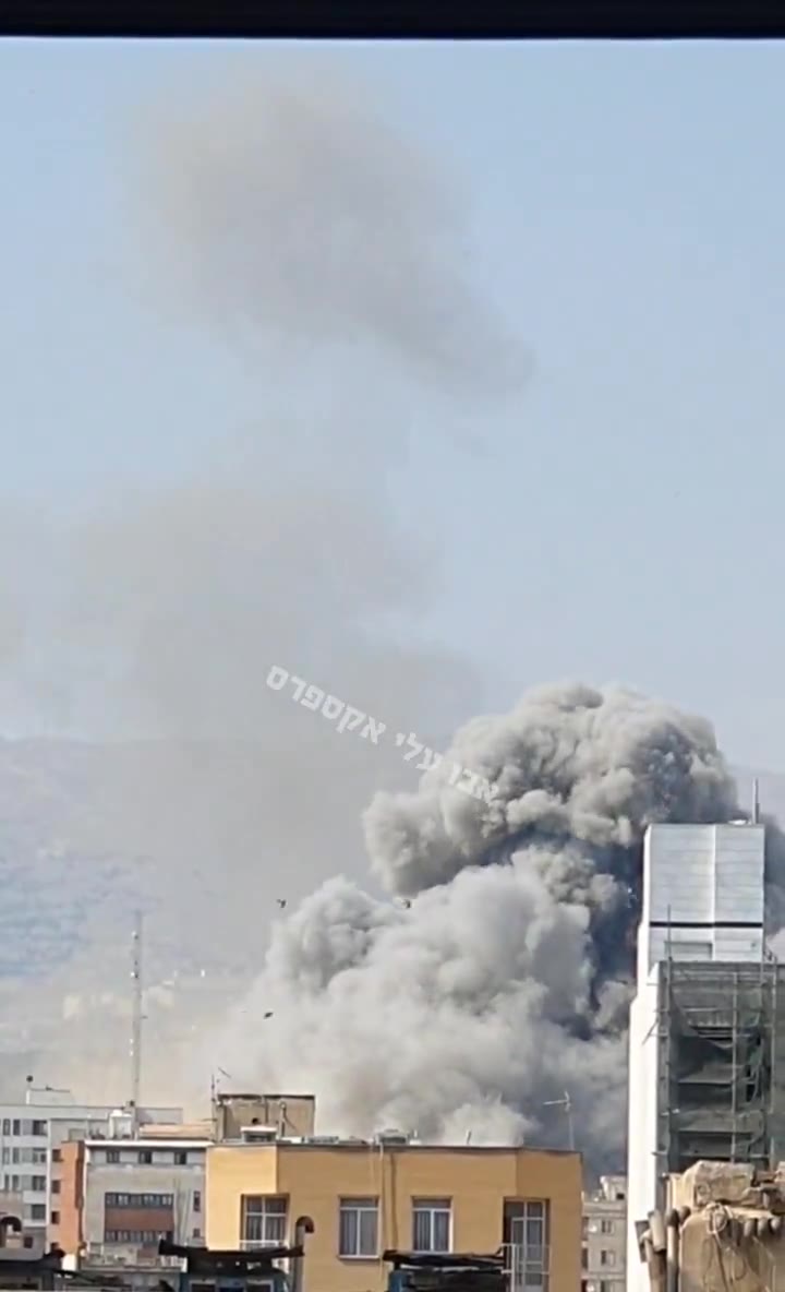 Smokes rising over the Iranian Navy headquarters area in Tehran