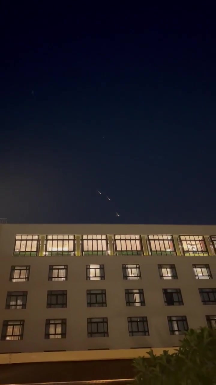 Several interceptions seen over Jordan during the latest ballistic missile barrage by Iran against Israel