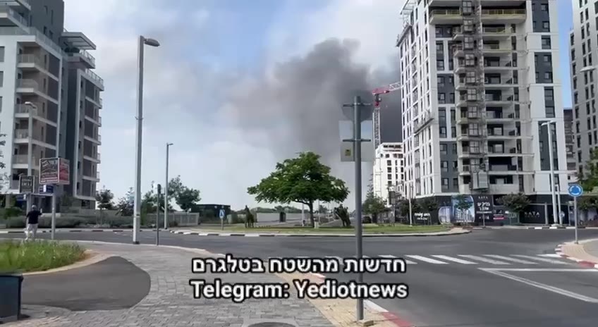 Additional video from the missile impact site in the central Israel
