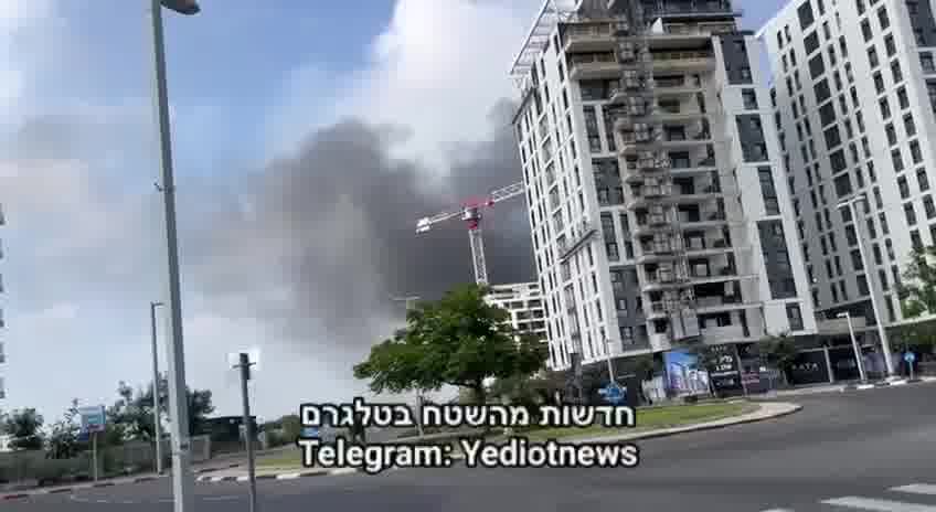 Additional video from the missile impact site in the central Israel