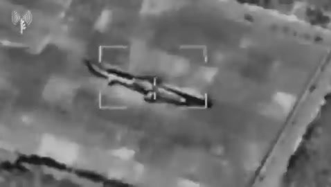 Footages showing the destruction of 5 Iranian Cobra helicopters in Kermanshah after an Israeli airstrike