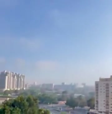 Footage of an Iranian ballistic missile slamming into Soroka Hospital in Beersheba, Israel, this morning