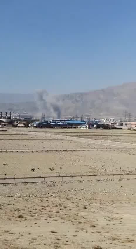 Ataques aéreos em Karaj