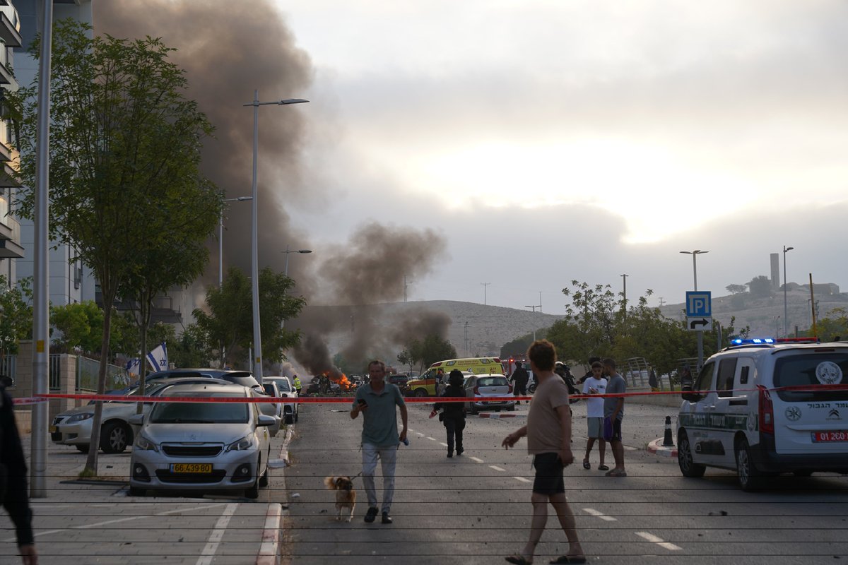 An Iranian ballistic missile impacted in Beersheba, causing damage.  Medics say there are no reports of injuries