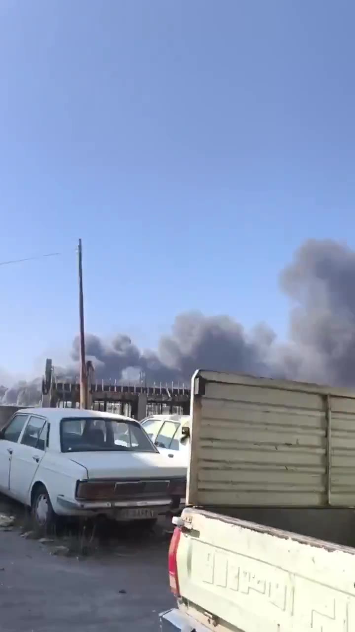 Footage reportedly shows Ashura Bridge in Tabriz targeted by Israeli warplanes