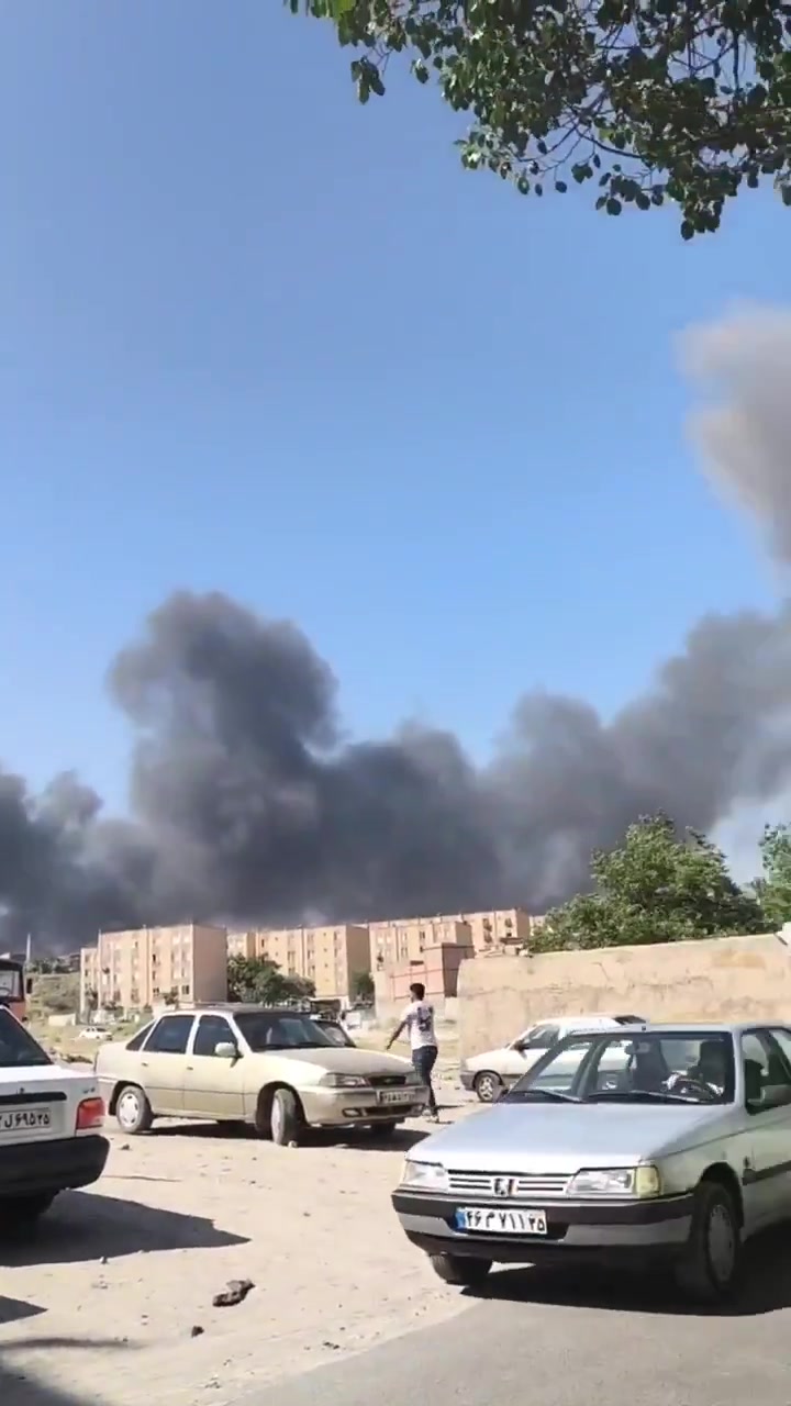 Footage reportedly shows Ashura Bridge in Tabriz targeted by Israeli warplanes