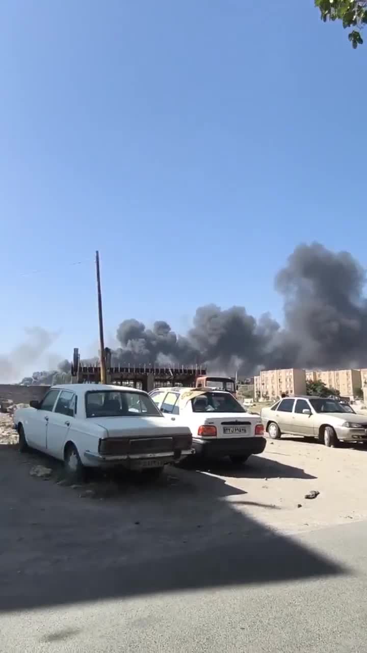 Footage reportedly shows Ashura Bridge in Tabriz targeted by Israeli warplanes