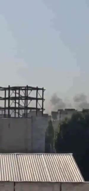 Heavy Israeli airstrikes target central Kermanshah, western Iran