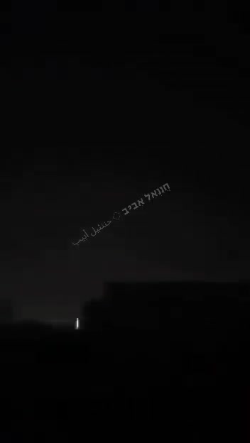 Strikes continue with ferocity, especially around the Payam Airport in Karaj, apparently residents received calls to evacuate the area