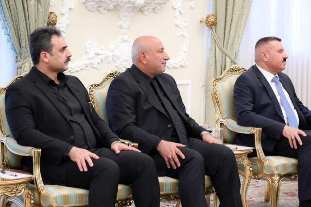 Iraq’s Interior Minister Abdul Amir Al-Shammari met with Iranian President Masoud Pezeshkian in Tehran