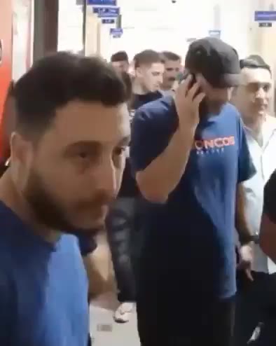 Sanandaj, western Iran: Shopkeepers of Tanakoora market in Sanandaj protest frequent and prolonged power outages severely impacting their businesses during peak hours, leading to loss of customers and revenue