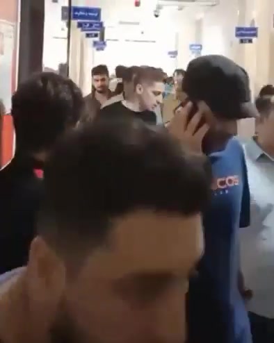 Sanandaj, western Iran: Shopkeepers of Tanakoora market in Sanandaj protest frequent and prolonged power outages severely impacting their businesses during peak hours, leading to loss of customers and revenue