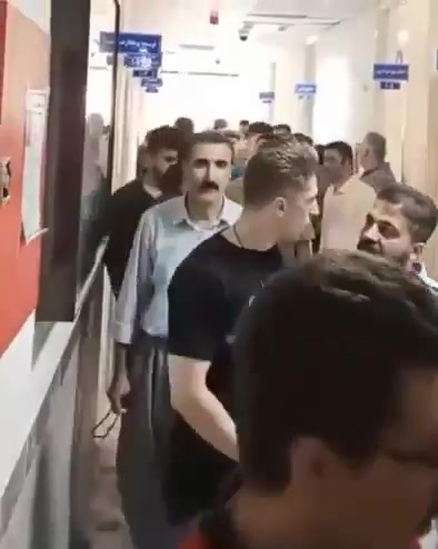 Sanandaj, western Iran: Shopkeepers of Tanakoora market in Sanandaj protest frequent and prolonged power outages severely impacting their businesses during peak hours, leading to loss of customers and revenue