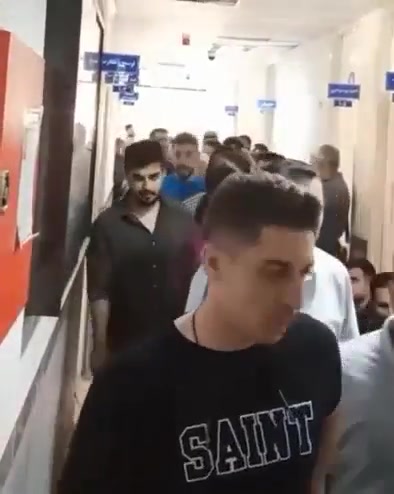 Sanandaj, western Iran: Shopkeepers of Tanakoora market in Sanandaj protest frequent and prolonged power outages severely impacting their businesses during peak hours, leading to loss of customers and revenue