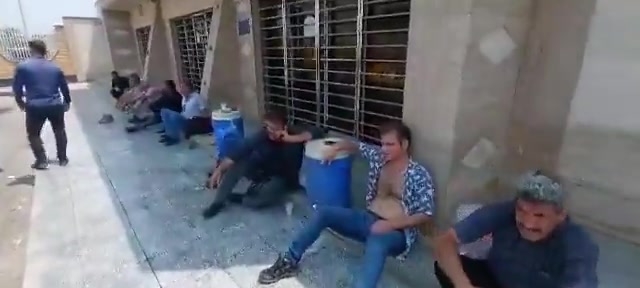 Khuzestan province, southwest Iran: Eighth day of strikes and protests by contract workers of the Razi Petrochemical company. Two protesting workers who had been arrested earlier in the week have not been released yet