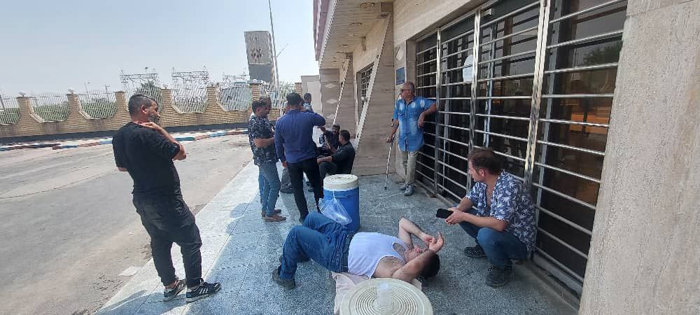 Khuzestan province, southwest Iran: Eighth day of strikes and protests by contract workers of the Razi Petrochemical company. Two protesting workers who had been arrested earlier in the week have not been released yet