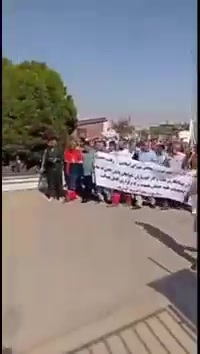 More footage of protest rally by oil sector workers in Gachsaran