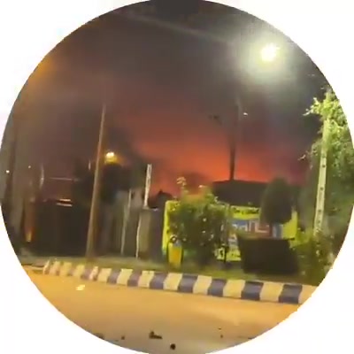 The governor's office in Bostan al-Mulk, Ahvaz, was set on fire