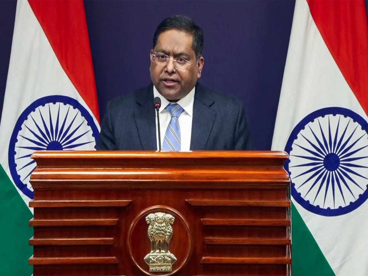 אזרחים הודים מתבקשים להימנע מנסיעות לא חיוניות לאיראן עד להודעה חדשה: MEA