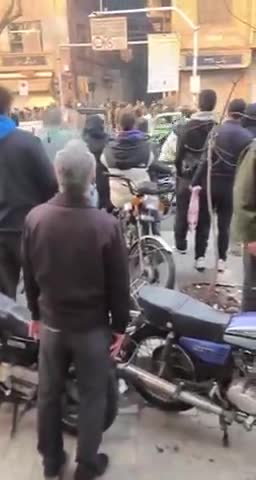 הפגנות בבזאר מאולאווי בטהרן