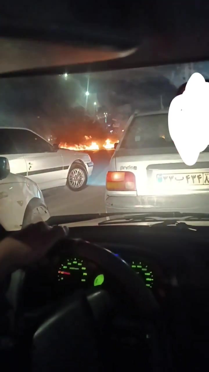 Protesters blocking roads, tonight, in Bandar Abbas, Hormozgan province