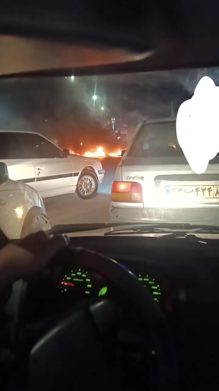 Protesters blocking roads, tonight, in Bandar Abbas, Hormozgan province