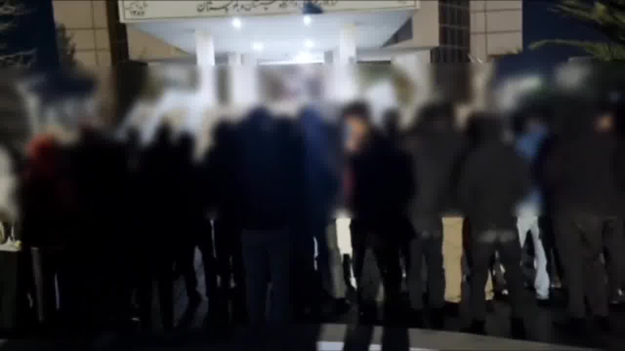 Zahedan, southeast Iran:Students at University of Sistan & Baluchestan held nightly protest rally chanting anti-regime slogans: Students will die but won't accept humiliationWe have neither water nor bread, high prices be damned