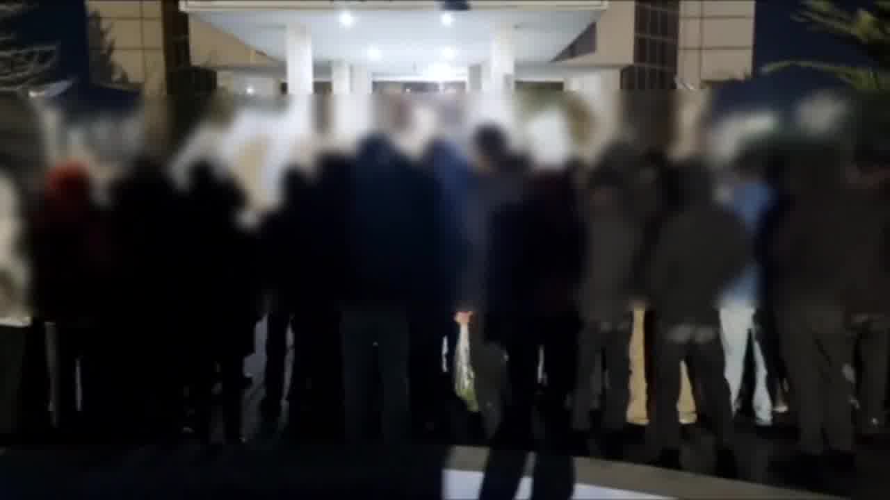 Zahedan, southeast Iran:Students at University of Sistan & Baluchestan held nightly protest rally chanting anti-regime slogans: Students will die but won't accept humiliationWe have neither water nor bread, high prices be damned