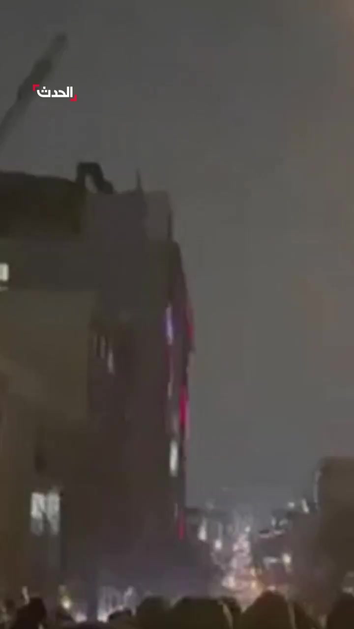 New footage shows nighttime demonstrations in several neighborhoods of Tehran protesting the deteriorating economic situation.