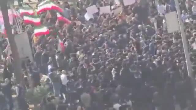 Student protests erupted today at key universities in Tehran and Mashhad, with demonstrators chanting anti-regime slogans like “Death to Khamenei” and “Freedom.” Some even called on the U.S. to intervene, declaring they would “finish the job.”