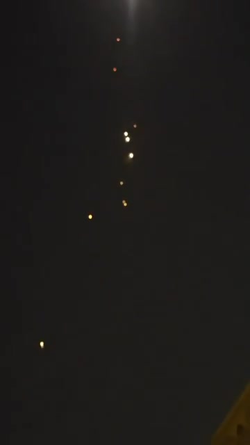 Dozens of interceptors seen launching from U.S. and Qatari MIM-104 “Patriot” Surface-to-Air Missile Batteries defending Al Udeid Air Base within the last few minutes, as Iran launches yet another wave of ballistic missiles against Qatar