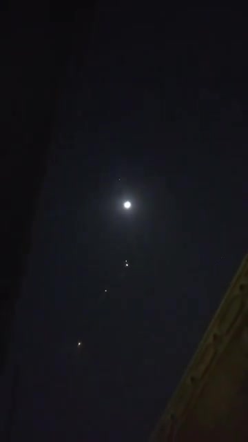 Dozens of interceptors seen launching from U.S. and Qatari MIM-104 “Patriot” Surface-to-Air Missile Batteries defending Al Udeid Air Base within the last few minutes, as Iran launches yet another wave of ballistic missiles against Qatar