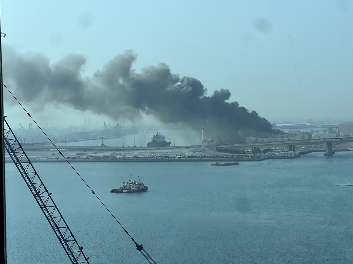 Possible Shahed hit at the Abu Dhabi port. This hit appears to be in the French Naval Base
