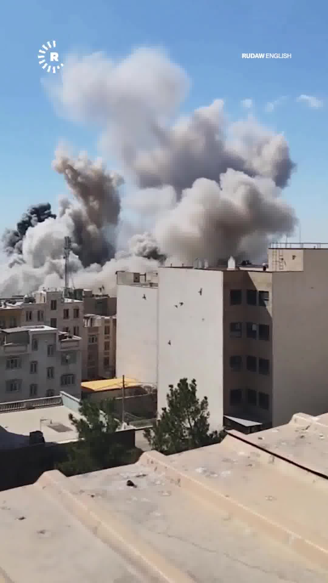 Footage appears to show an Israeli airstrike on IRGC intelligence in Tehran's northeastern Narmak quarter