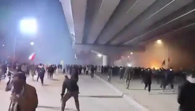 Intense clashes continue near the US Embassy in Baghdad, Iraq