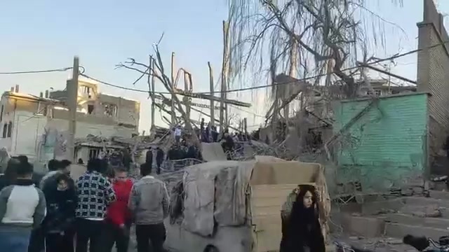 A police station in Sanandaj (Sena) was flattened in an Israeli / US airstrike this morning